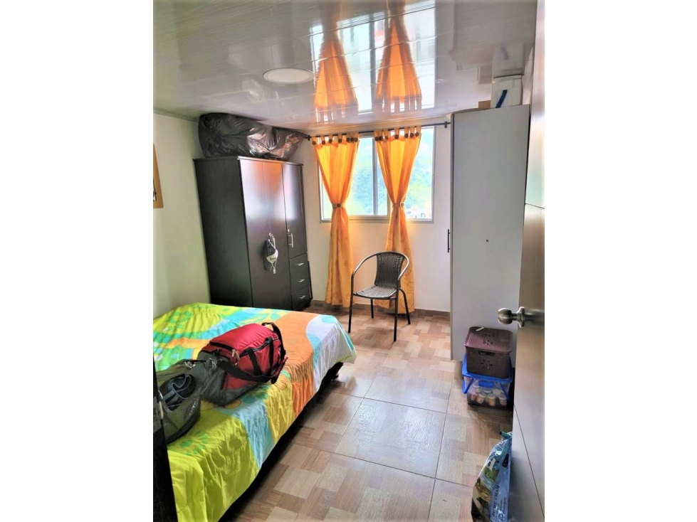 Venta de casa con renta en Villamaria