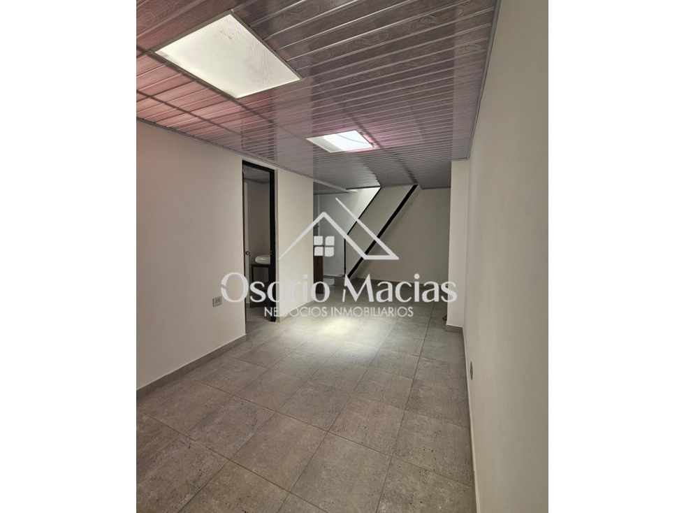 Venta de casa con renta en Villamaria