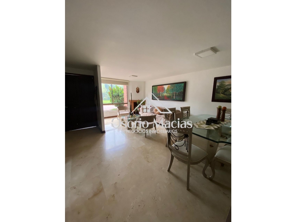 Venta de casa en Av. Alberto Mendoza — foto 2