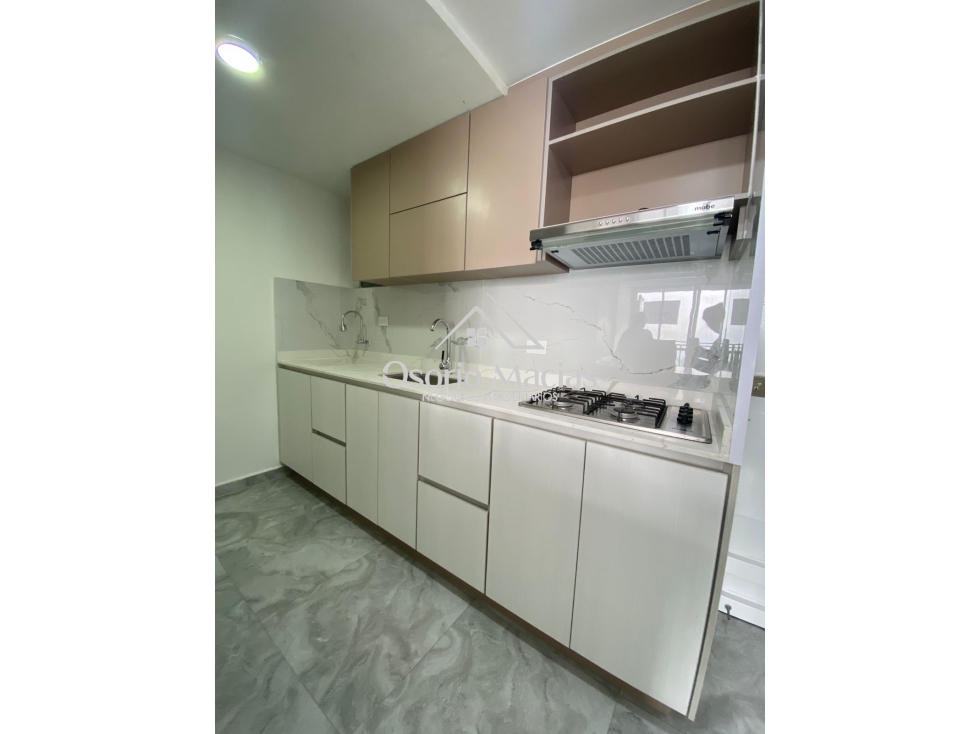 Venta de apartamento en La Francia — foto 2
