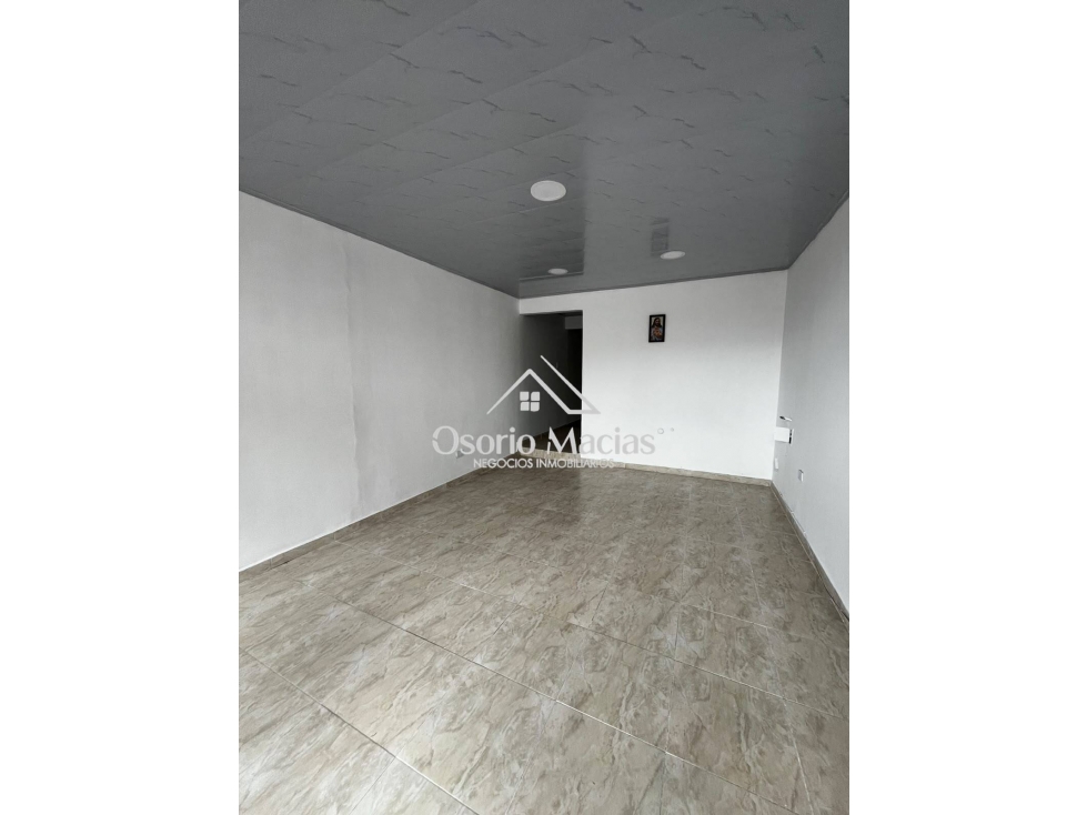 ARRIENDO LOCAL SAN JORGE - 3