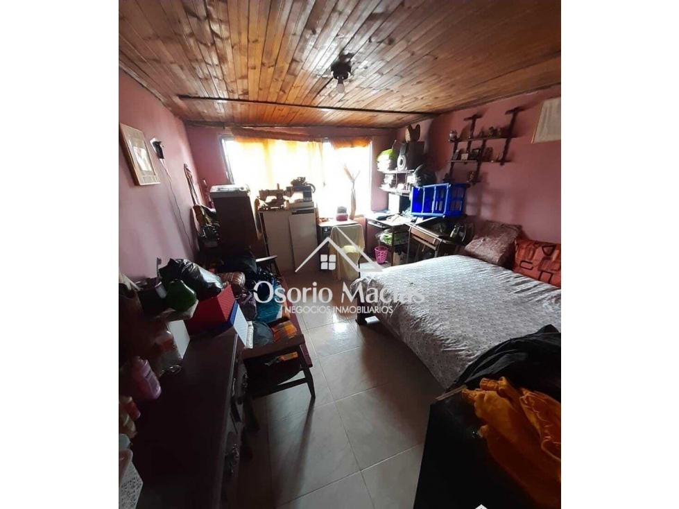 Venta de casa con renta en Campo Amor — foto 2