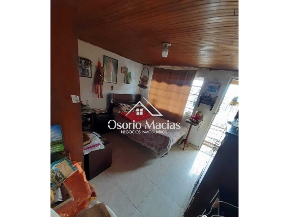 Venta de casa con renta en Campo Amor — foto 5