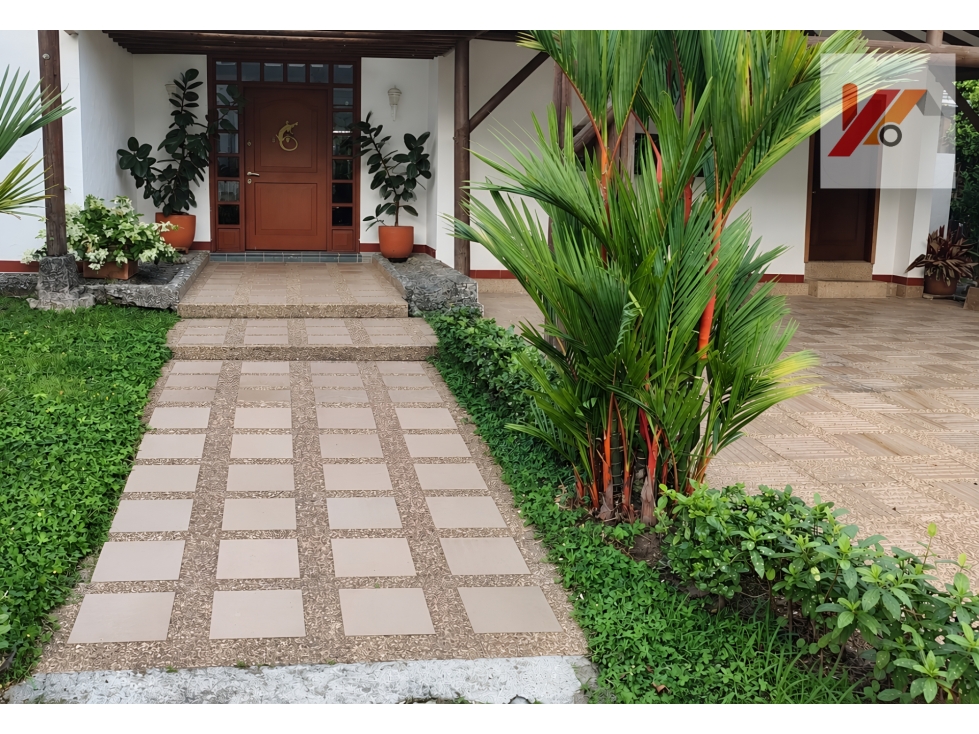 CASA EXCLUSIVA EN VENTA EN RINCÓN DEL VERGEL, IBAGUÉ | 600 M² DE LOTE