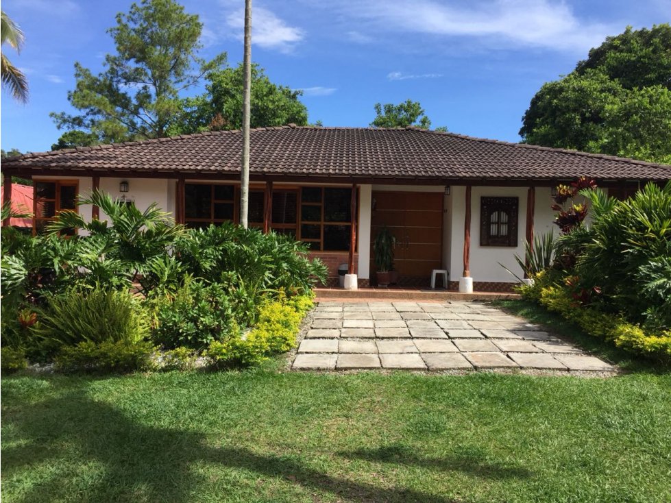 VENTA CASA CAMPESTRE VÍA EL TOTUMO-IBAGUE