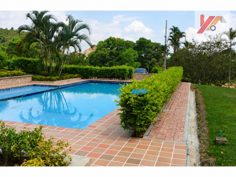 CASA CAMPESTRE EXCLUSIVA EN EL TOTUMO | 3.000 M² | PISCINA — foto 2