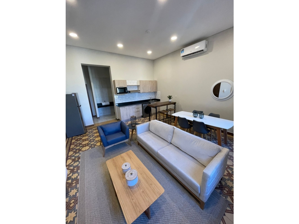 ALQUILO DPTO CON MUEBLES EN EL CENTRO 67 m2 1 dormitorio — foto 2