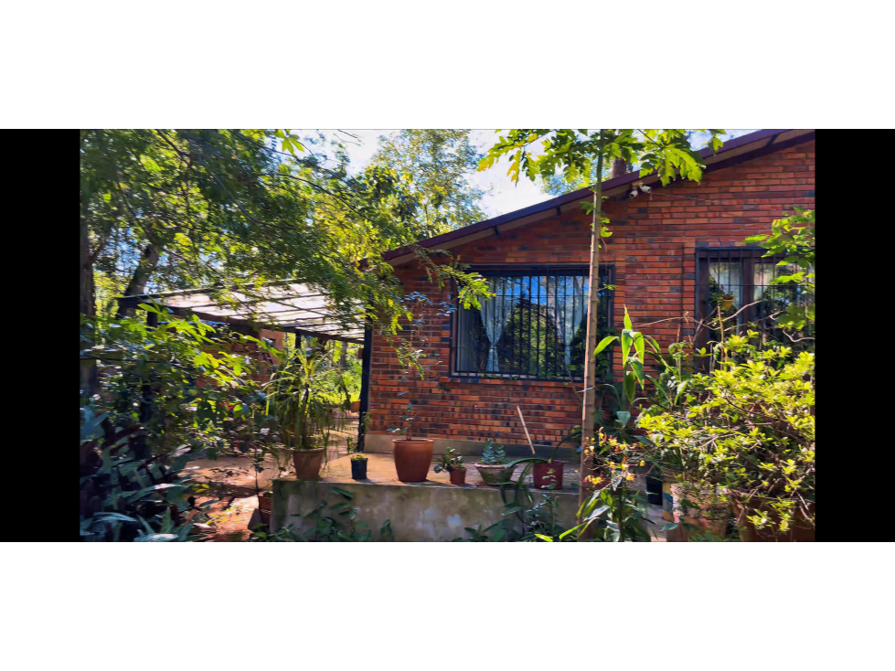 House for Sale in San Bernardino with 1,500 m² Land - 2