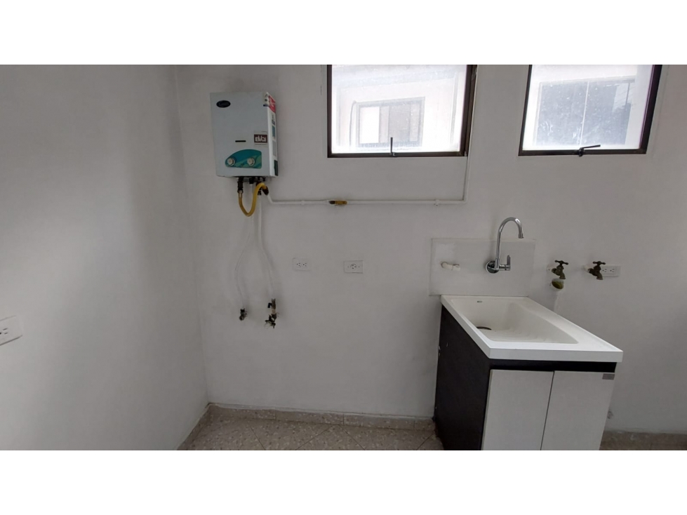 Apartamento en arriendo sector El Poblado Medellin — foto 6