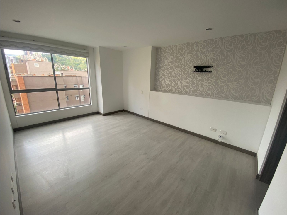 Apartamento En Arriendo Sabaneta Cañaveralejo — foto 2
