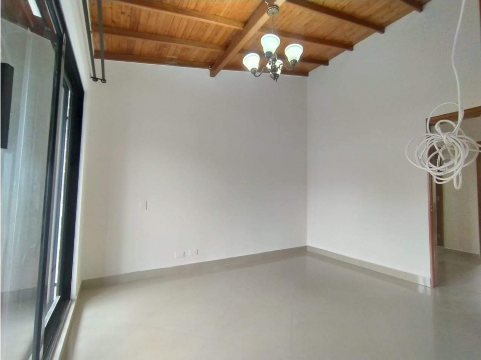 Casa en venta sector Toledo La Estrella - 4
