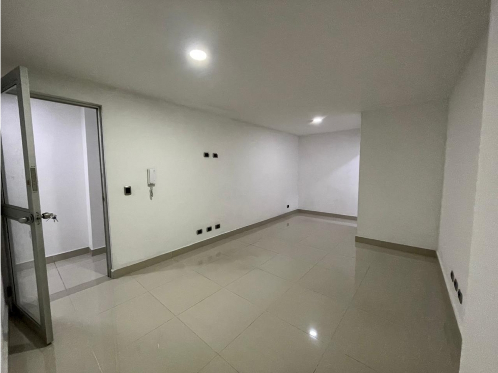 Oficina en arriendo en Envigado, Centro.