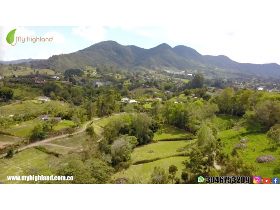 LOTES 2 500 m² VIA EL CANADA - 2