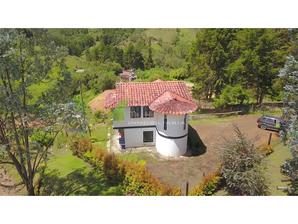 Venta de Finca de 2.500 m² Sector Garrido Guarne Antioquia