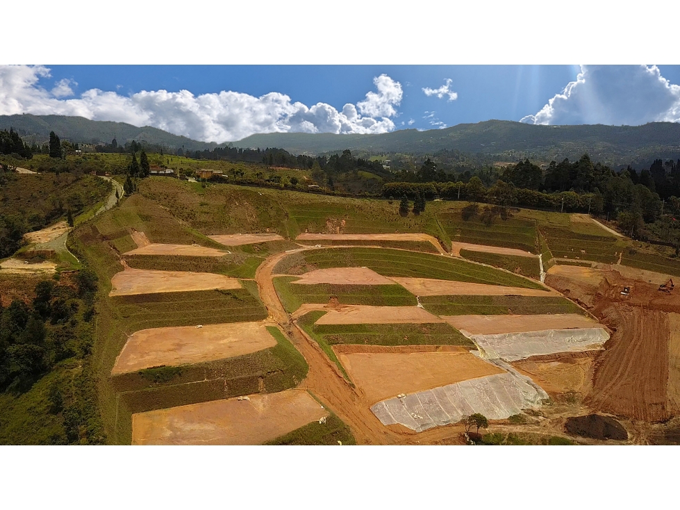 Condominio de 24 Lotes en Sector Aeropuerto Guarne — foto 3