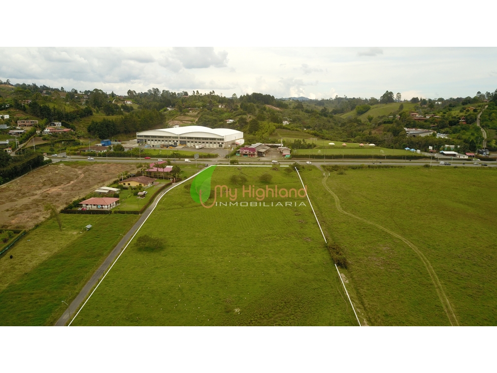 Lote 24.000 m² Uso Industrial Autopista Med-Bgta — foto 3