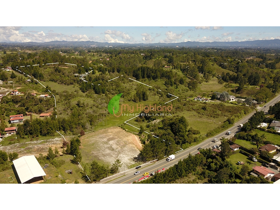 Lote Para Empresa 45.081 m² En Venta Sector Aeropuerto — foto 3