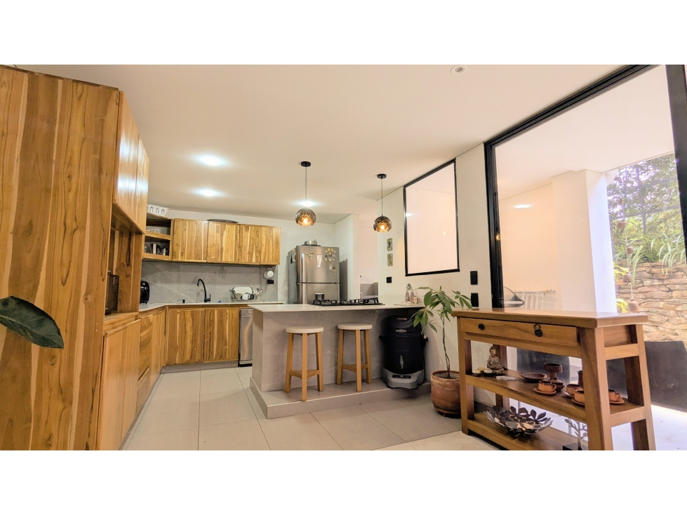 Venta de Casa En Condominio El Retiro Sector Alameda — foto 4