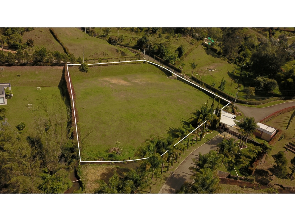 Lote de 3.353 m² en Parcelacion Sector Ojo de Agua