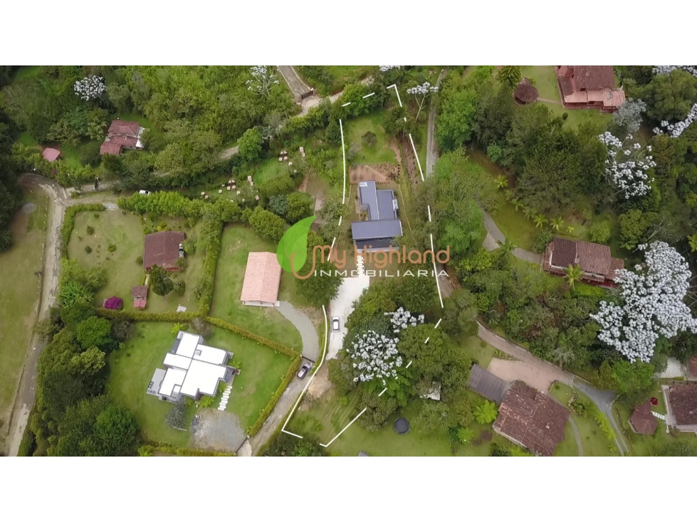 Inversión segura en Guarne: casa campestre para estrenar lote plano — foto 3