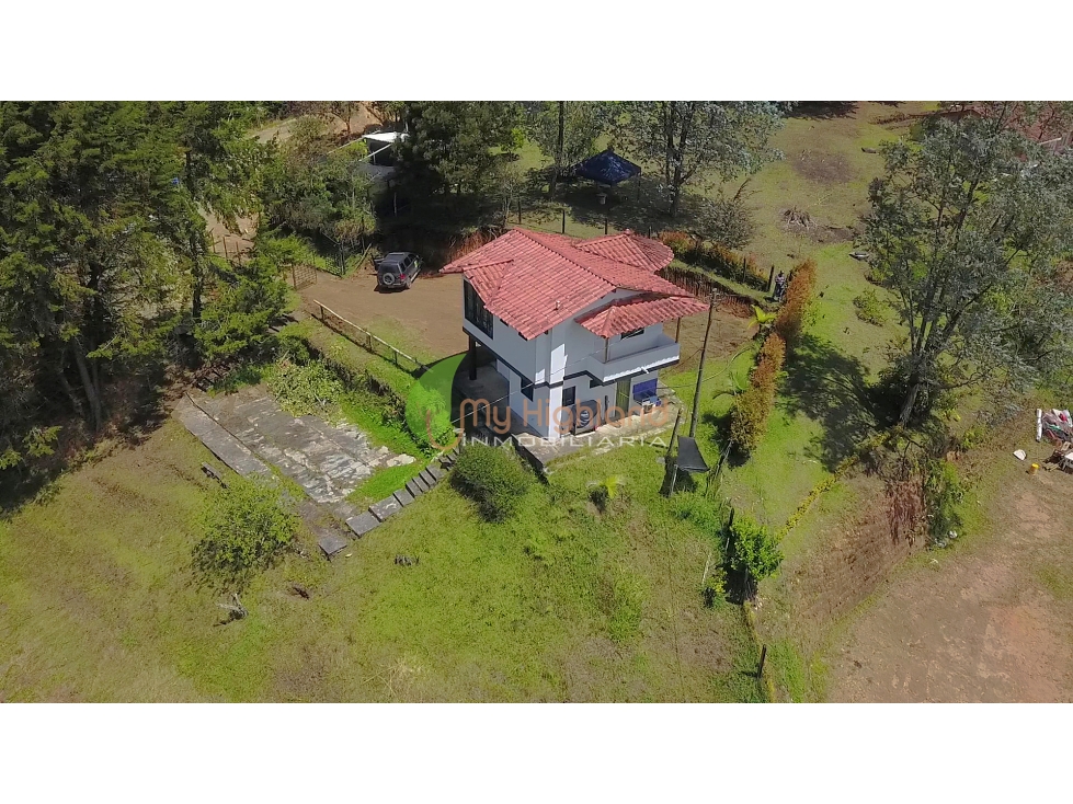 Venta de Finca de 2.500 m² Sector Garrido Guarne Antioquia — foto 2