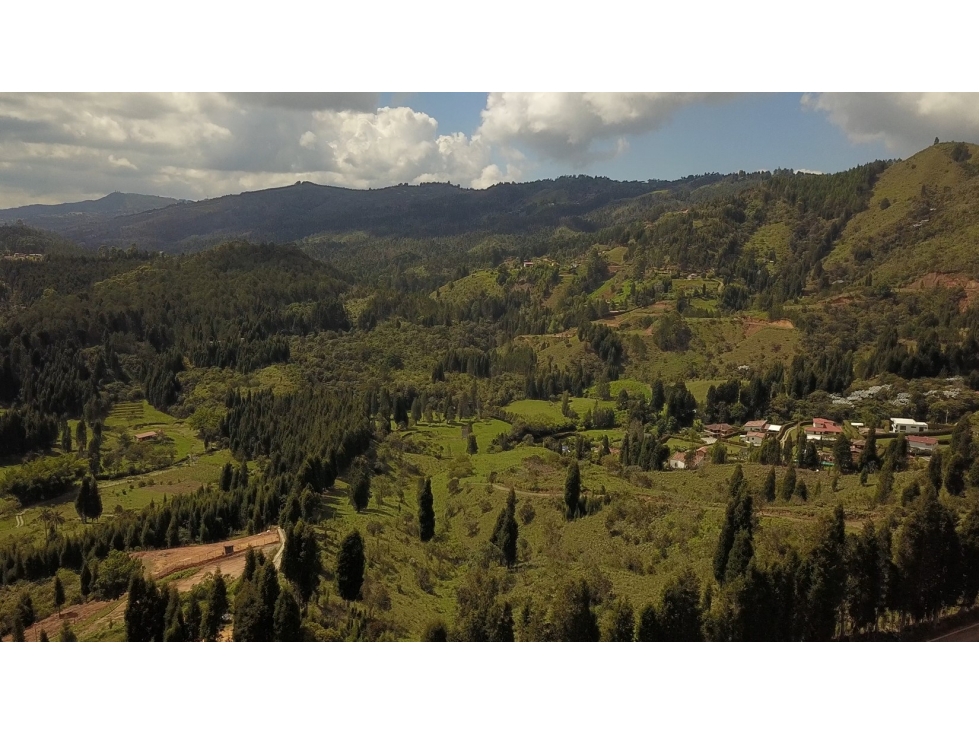 Lote de 72.614 m² Para Parcelar en Excelente Ubicación Guarne