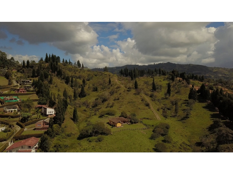 Lote de 72.614 m² Para Parcelar en Excelente Ubicación Guarne — foto 2
