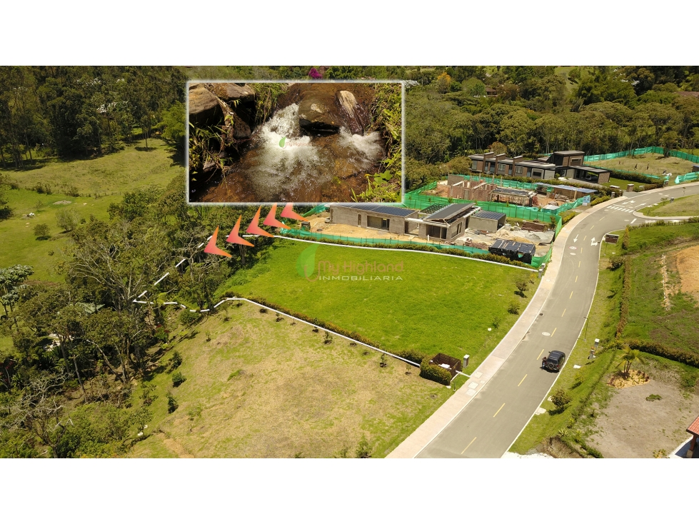 Lote en Parcelación 2.076 m² Vía San Antonio La Ceja