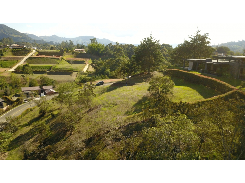 Lote En Parcelación Vía San Antonio La Ceja Hermosa Topografía — foto 2