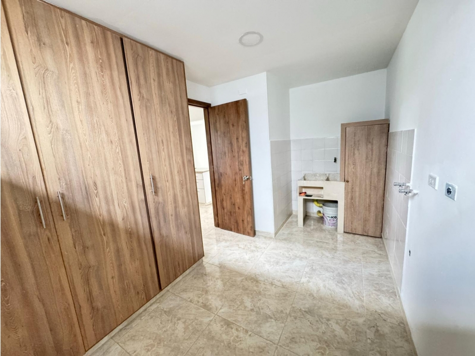 AMPLIA, CÓMODA y LINDA CASA — foto 5