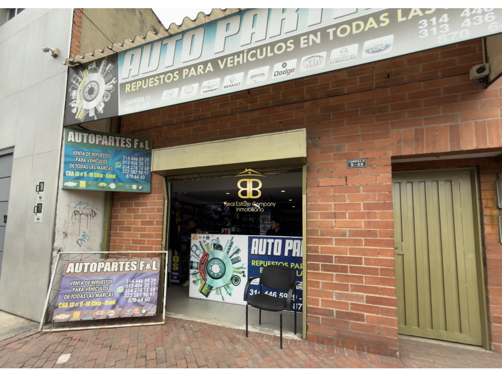 SE VENDE LOCAL COMERCIAL EN EL CENTRO DE CHIA - 2