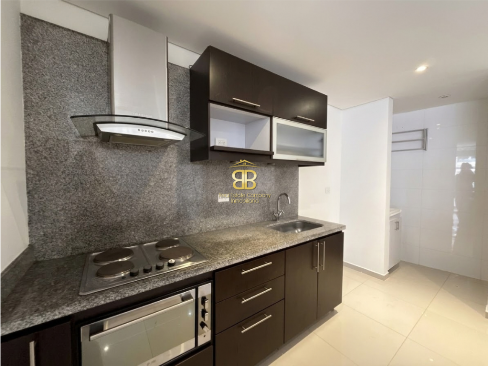 SE ARRIENDA APARTAESTUDIO EN SANTA PAULA — foto 4