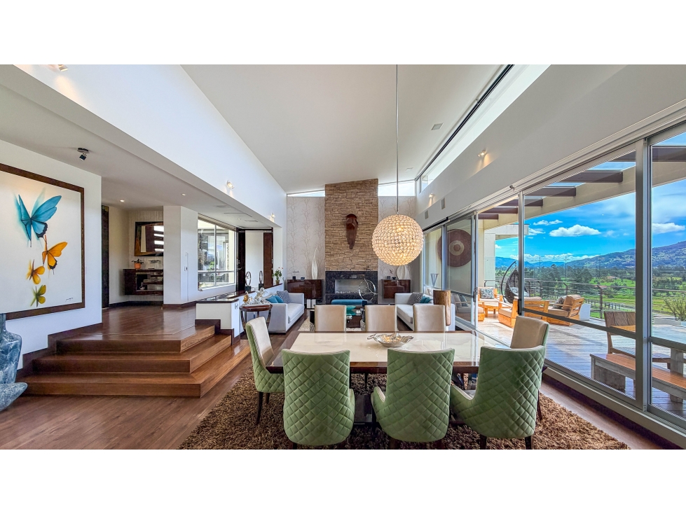 CASA EN VENTA EN SOPO