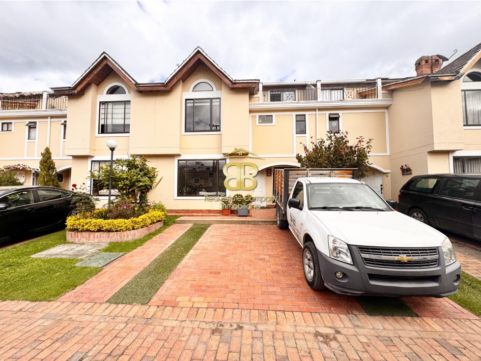 SE VENDE CASA EN CHIA