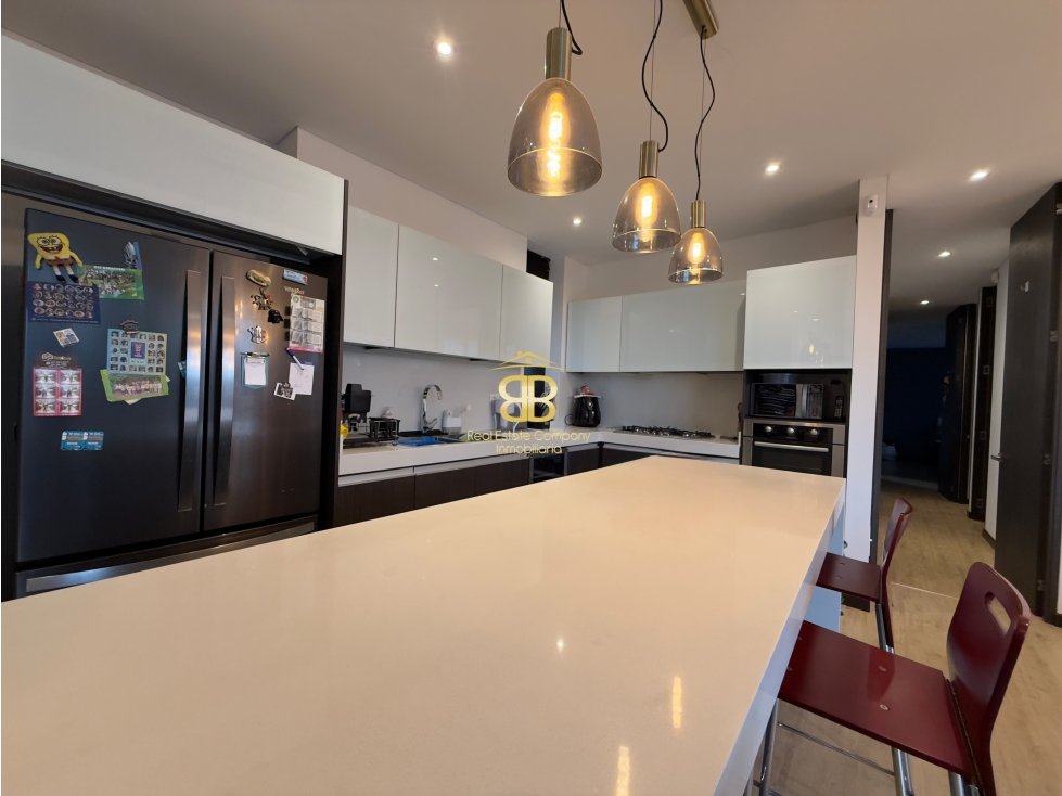 SE VENDE APARTAMENTO EN COLINA — foto 3