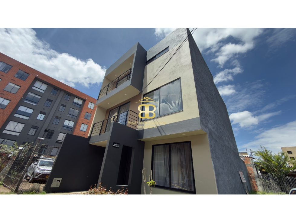 SE VENDE CASA EN CHÍA
