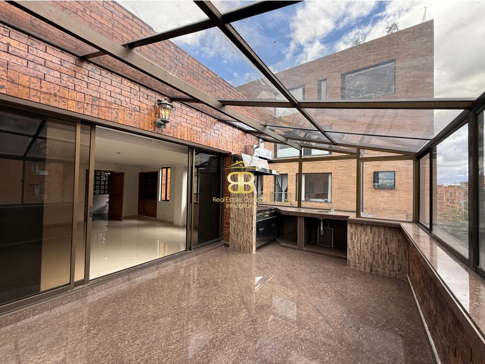 SE VENDE MAGNÍFICO PENTHOUSE EN LA CAROLINA — foto 5