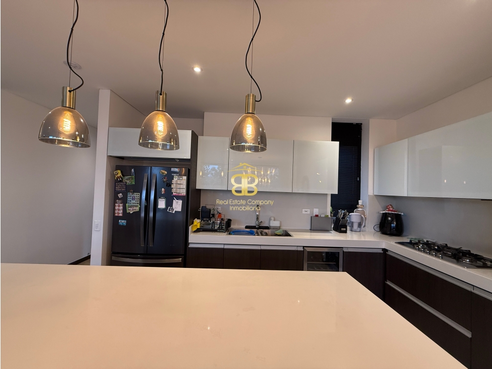 SE VENDE APARTAMENTO EN COLINA — foto 4