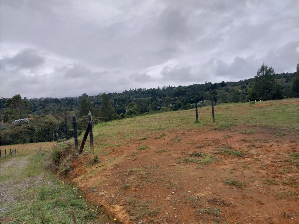 SE VENDE LOTE VEREDA SAN ISIDRO GUARNE — foto 3