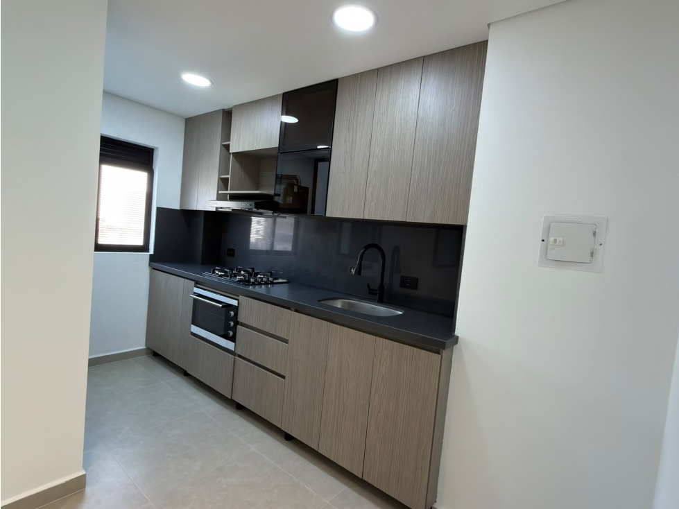 APARTAMENTO EN RENTA EDIFICIO AVELLANO, GUARNE - 3