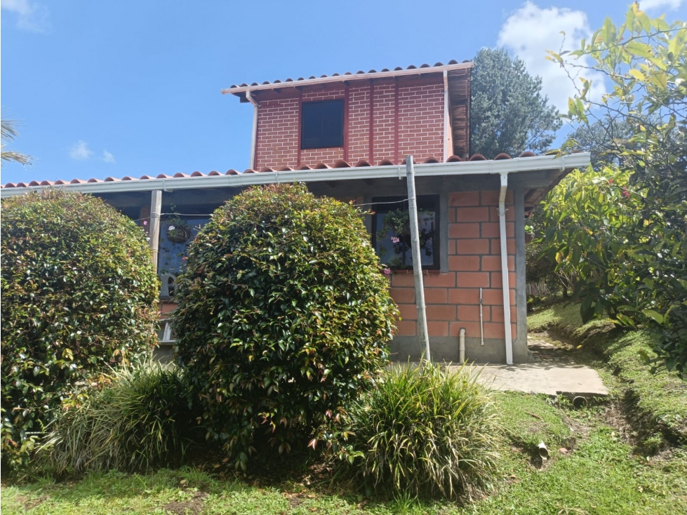 SE VENDE CASA CAMPESTRE EN VEREDA YOLOMBAL GUARNE — foto 2