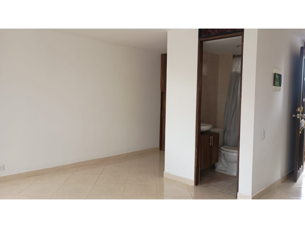 SE RENTA APARTAESTUDIO EN SECTOR SAN ANTONIO GUARNE — foto 5