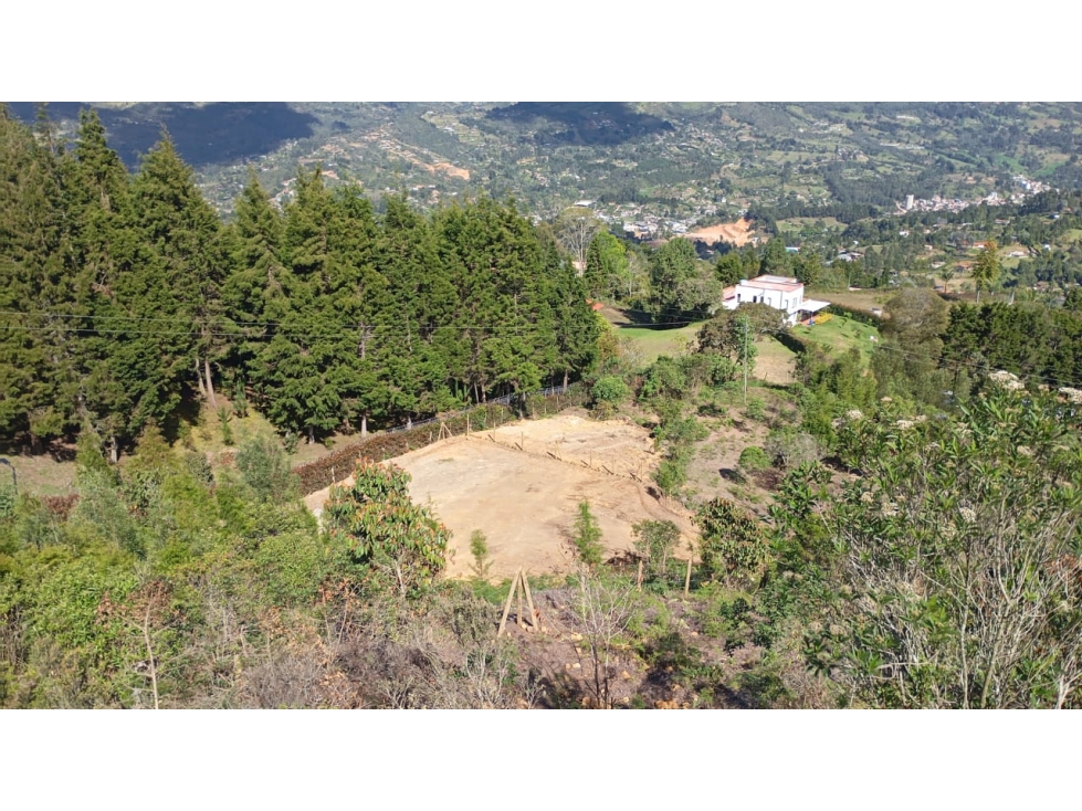 SE VENDEN LOTES EN VEREDA SAN ISIDRO GUARNE — foto 4