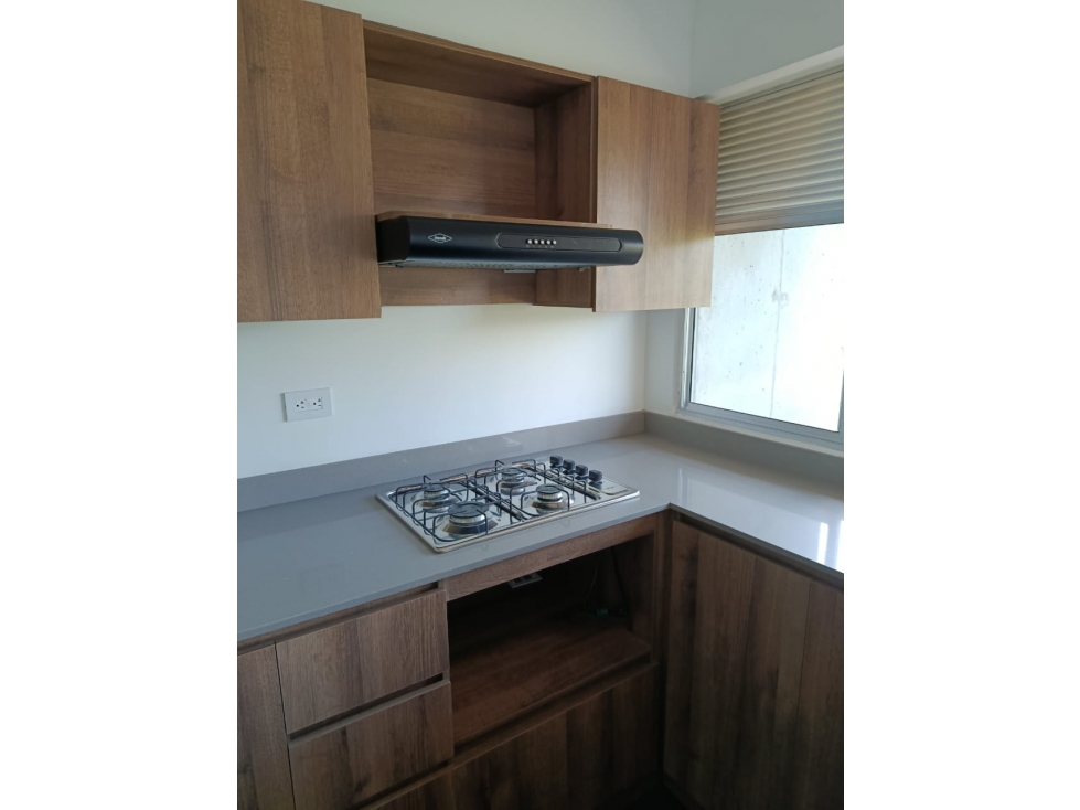 SE RENTA O VENDE APARTAMENTO EN SECTOR LA DALIA MARINILLA — foto 6