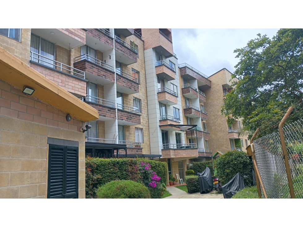SE RENTA APARTAESTUDIO EN SECTOR SAN ANTONIO GUARNE — foto 2