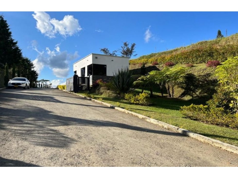 (19) SE VENDE LOTE EN VEREDA MONTAÑEZ GUARNE