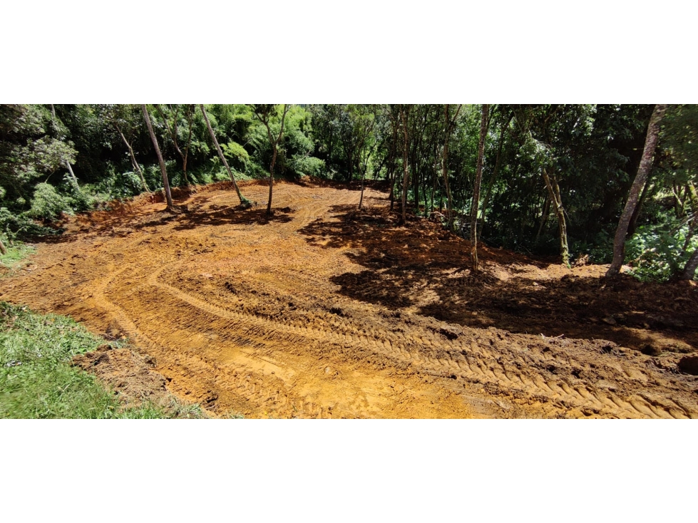 SE VENDE LOTE EN EL MEJOR SECTOR ALTO DE LA VIRGEN GUARNE