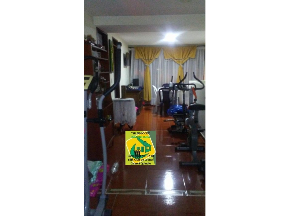 SE VENDE CASA BIFAMILIAR AL SUR DE CALARCA CERCA A LAURELES — foto 2