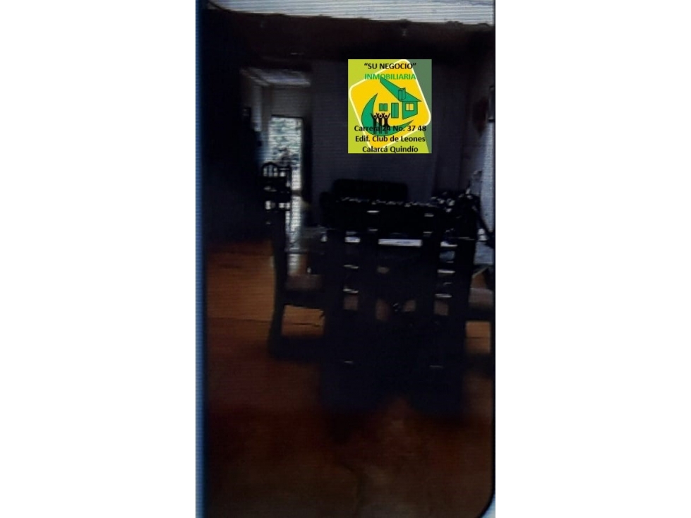CASA AMPLIA DOS NIVELES UBICADA EN EL SECTOR EN EL CENTRO DE CALARCÁ. — foto 3