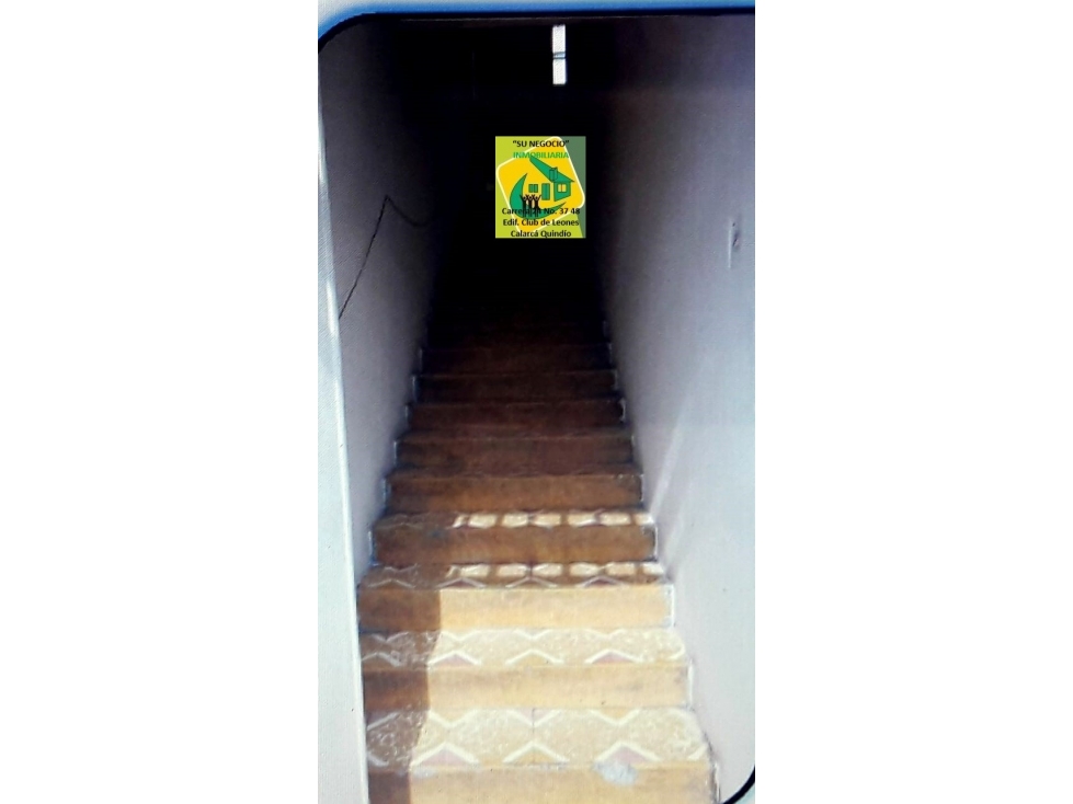 CASA AMPLIA DOS NIVELES UBICADA EN EL SECTOR EN EL CENTRO DE CALARCÁ. — foto 5